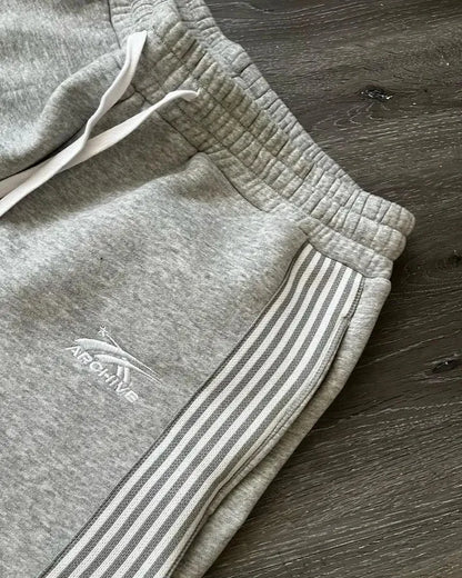 Embroidered Fleece-Lined Streetwear Joggers