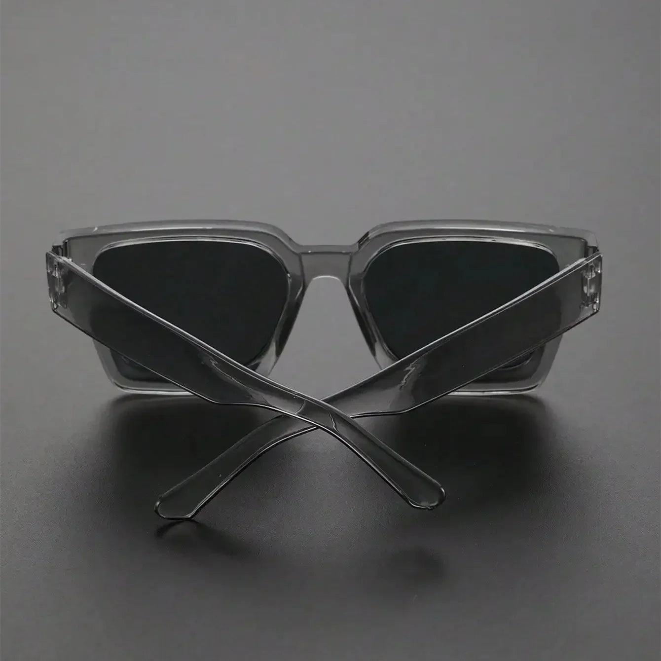 Retro Black Luxury Sunglasses Men