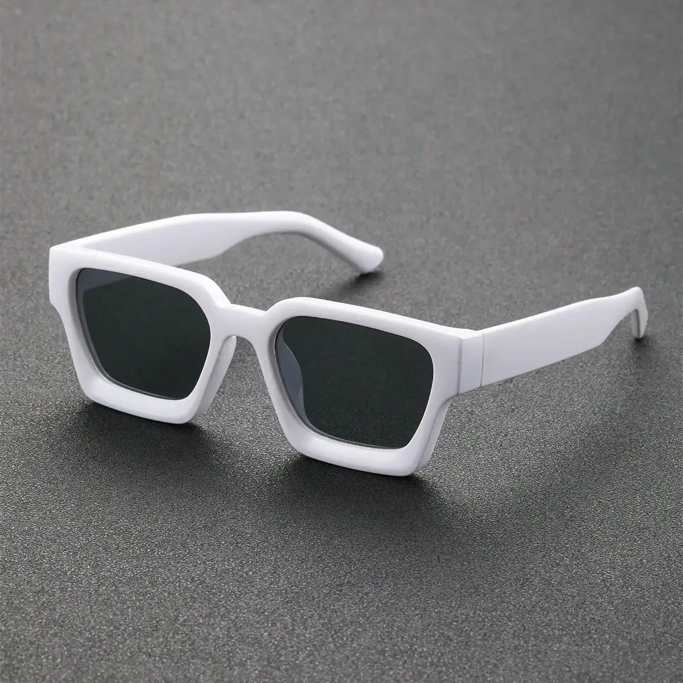 Retro Black Luxury Sunglasses Men