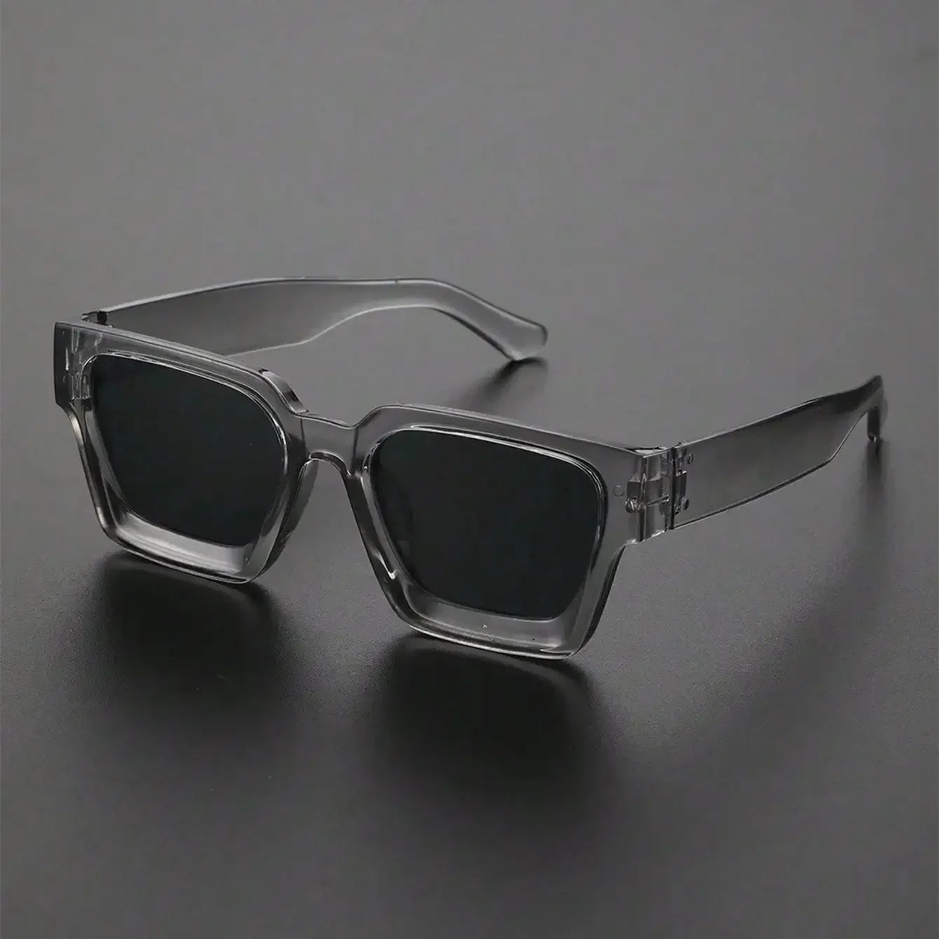Retro Black Luxury Sunglasses Men